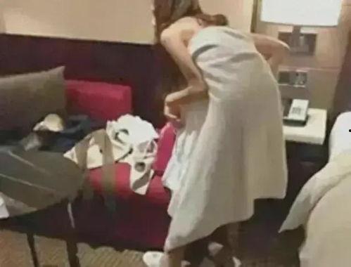扬州女的吃瓜视频大全,揭秘网络热点背后的故事 扬州女的吃瓜视频大全,揭秘网络热点背后的故事